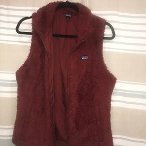 Ladies Patagonia cranberry/crimson red vest